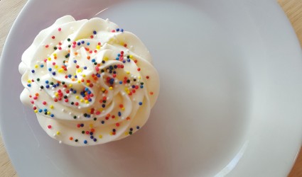 Homemade Funfetti Cupcakes:: Sweets by Sarah Mae